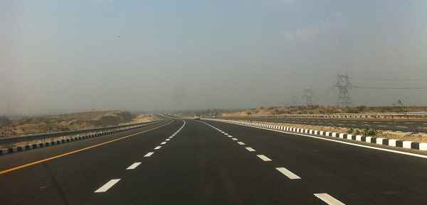 Agra Lucknow Expressway
