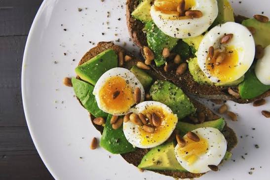 How to Make a High-Protein Breakfast for Weight Loss